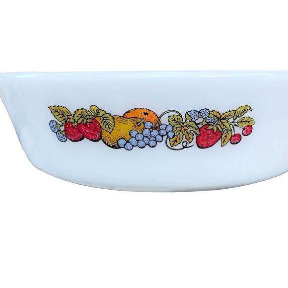 Vintage Anchor Hocking Fire King 438 Round Bowl Nature Fruit Harvest 1 qt Dish - Picture 2 of 5